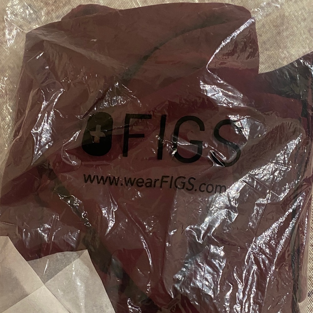 NWT Figs Maroon Livingston Scrub pants
